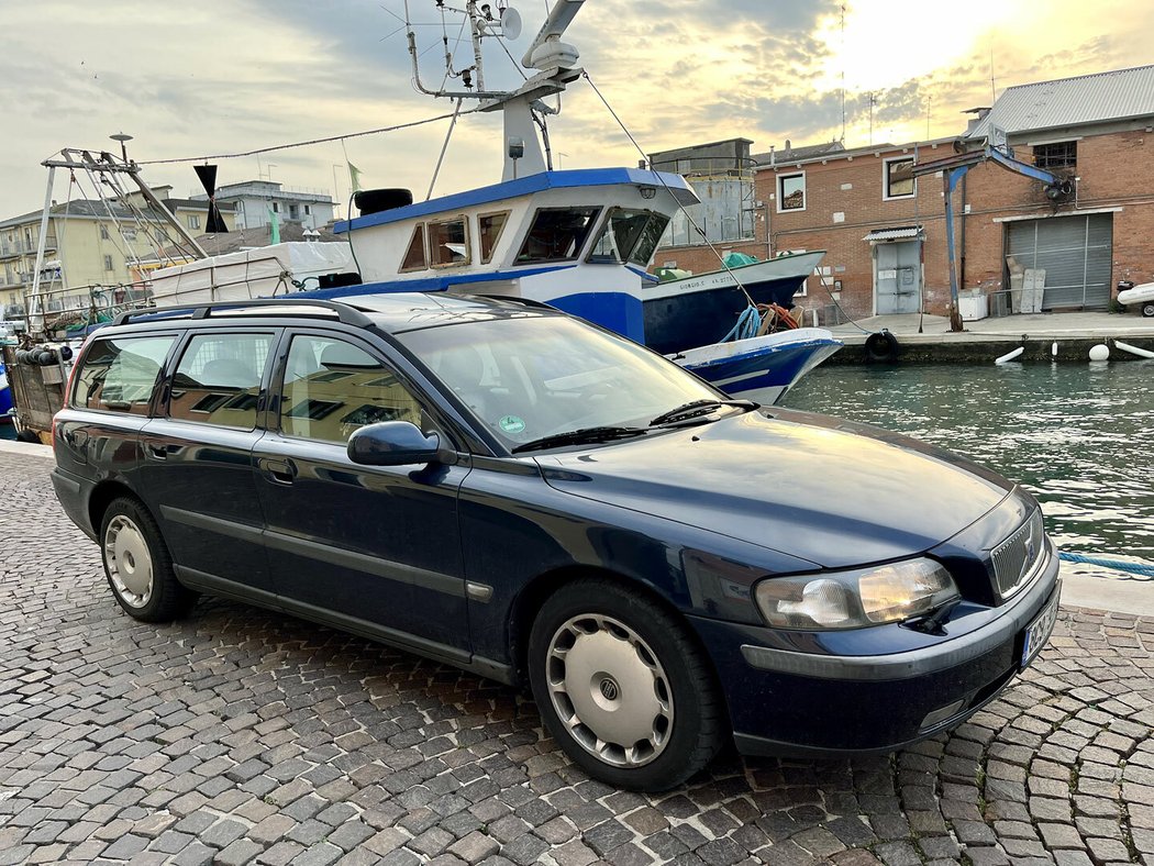 Volvo V70