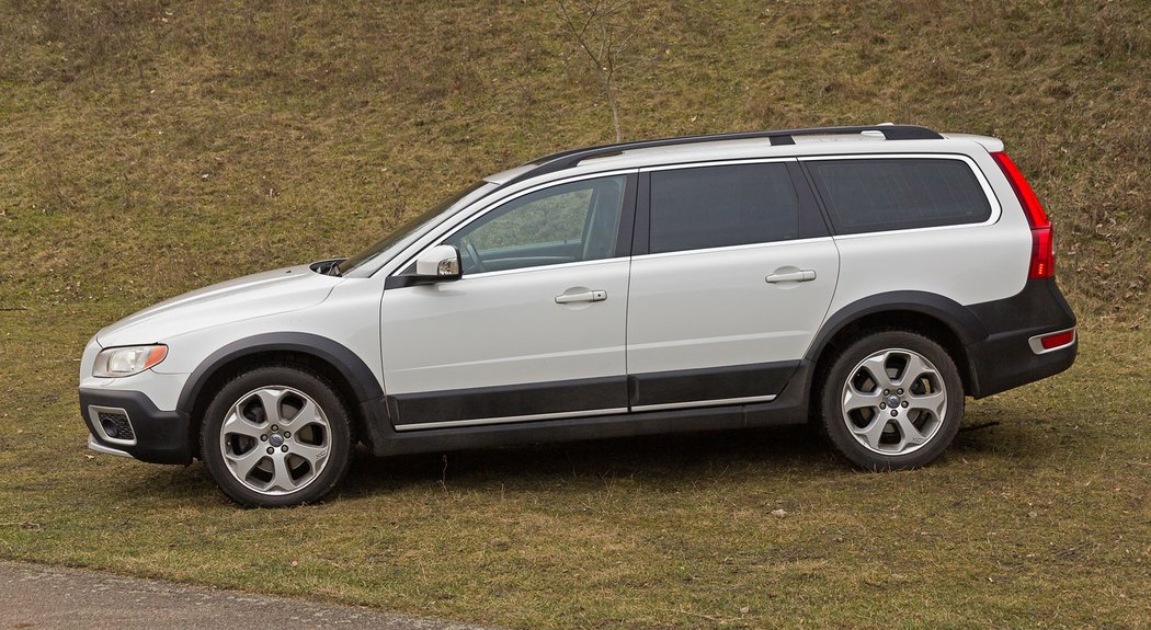 Volvo XC70