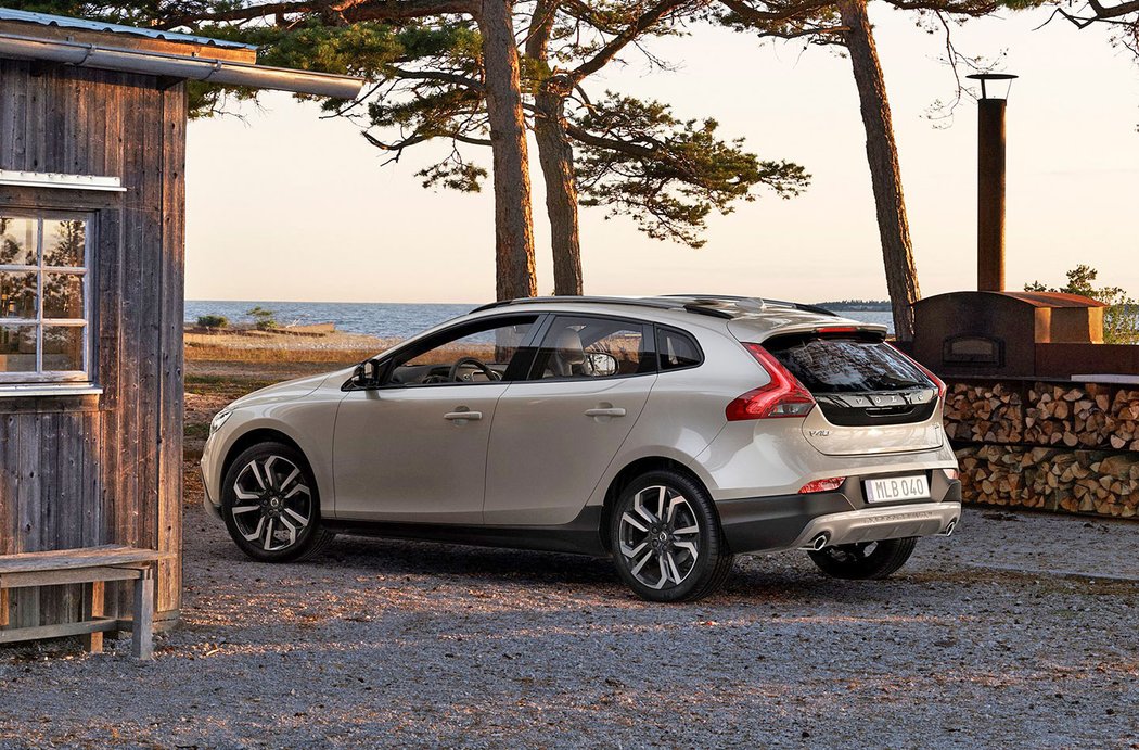 Volvo V40