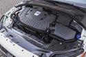 Označení D4 u Volva XC70 vždy znamená výkon 133 kW. V případě pohonu všech kol jde ale o vznětový pětiválec 2,4 l se dvěma turbodmychadly.