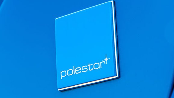 Polestar vstupuje do nové éry. Všeříkajícím poselstvím to oznamuje na Instagramu