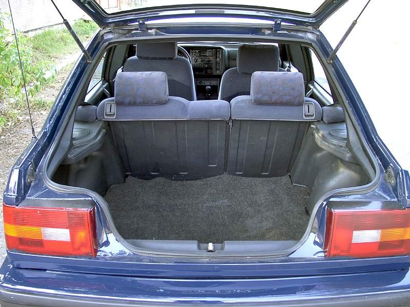 Volvo 440