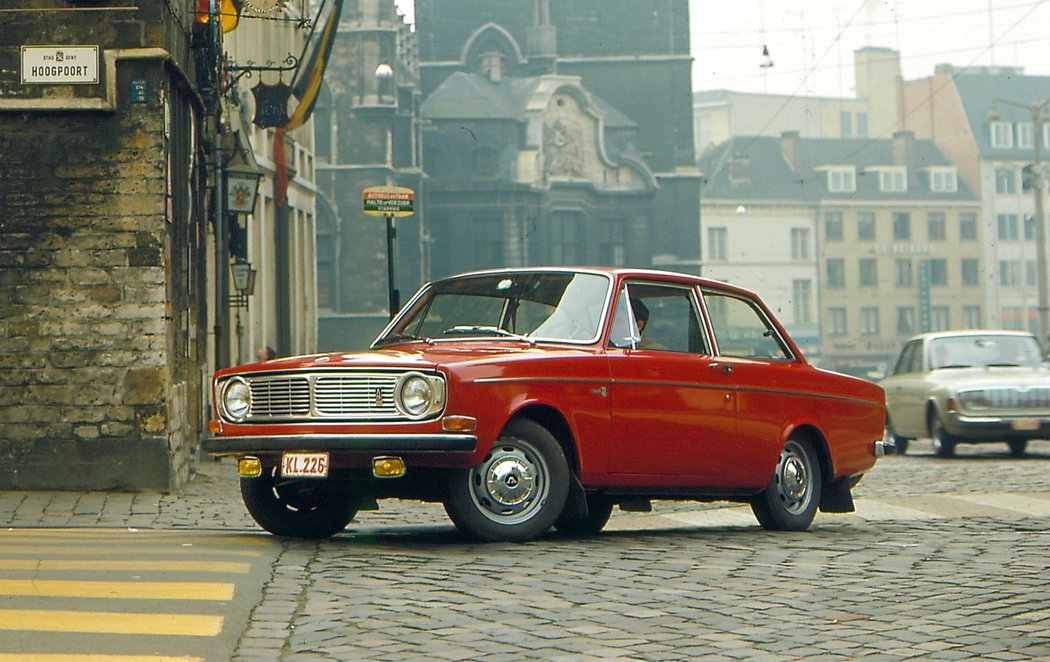 Volvo 144