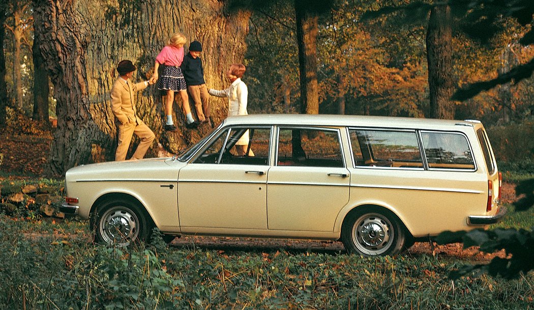 Volvo 144