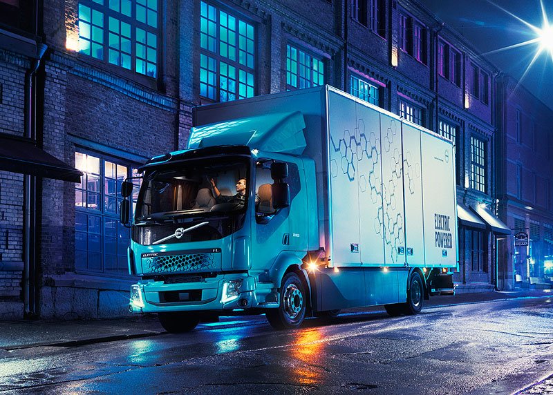 Volvo Trucks FL Electric