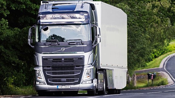 Volvo Trucks a povinnost uvádět hodnoty spotřeby paliva a emisí nákladních vozidel