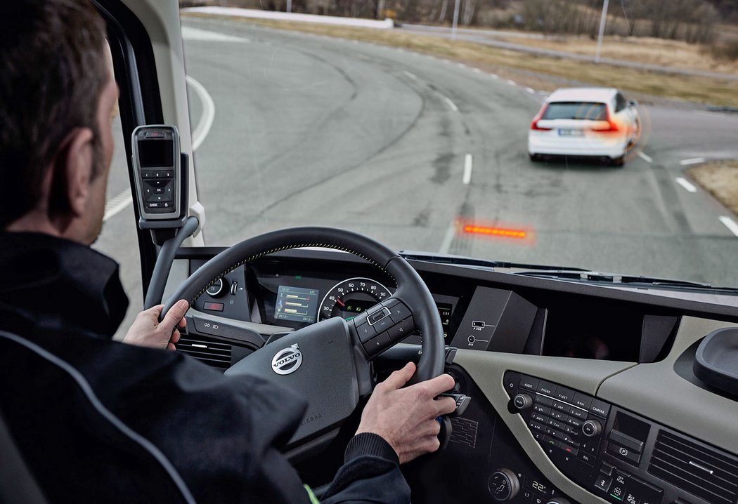 Volvo Trucks a inteligentní bezpečnostní systémy