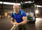 Volvo Trucks a nejsilnější muž planety spojí síly (+video)