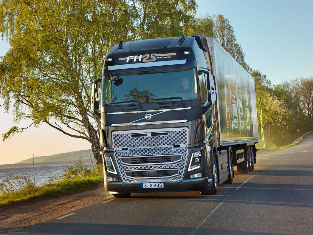 Volvo FH 25 Year Special Edition