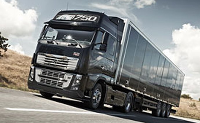 Volvo Trucks: Nový systém I-See (video)