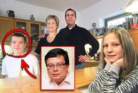 Na Vondru to prasklo: To je jeho nemanželský syn!