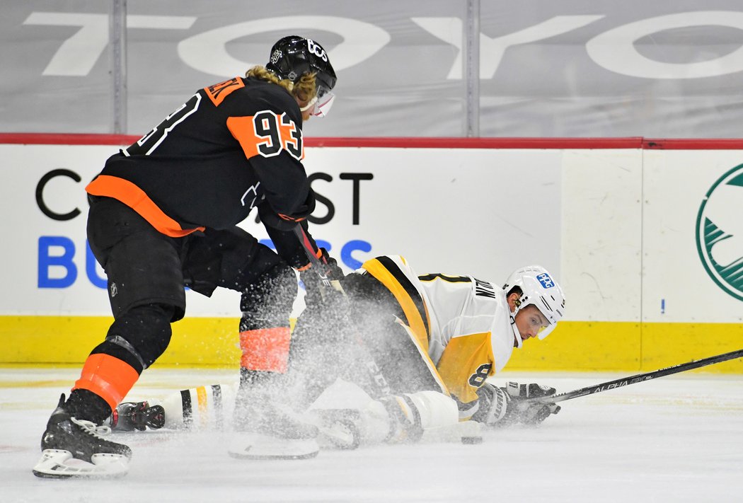 Jakub Voráček v zápase proti Penguins