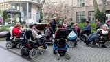 Vozíčkář turistou v Praze: Bezbariérové jsou dvě věže, synagogy, galerie a muzea nebo ostrovy