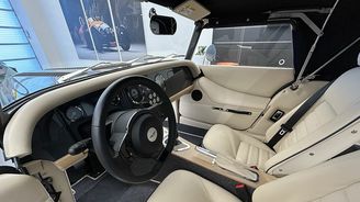 Vozy Caterham a Morgan v ČR Vozy Caterham a Morgan v ČR