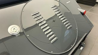 Vozy Caterham a Morgan v ČR Vozy Caterham a Morgan v ČR