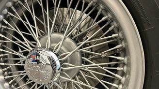 Vozy Caterham a Morgan v ČR Vozy Caterham a Morgan v ČR