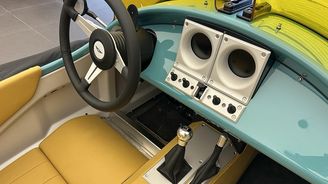 Vozy Caterham a Morgan v ČR Vozy Caterham a Morgan v ČR