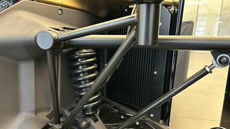 Vozy Caterham a Morgan v ČR Vozy Caterham a Morgan v ČR