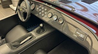 Vozy Caterham a Morgan v ČR Vozy Caterham a Morgan v ČR