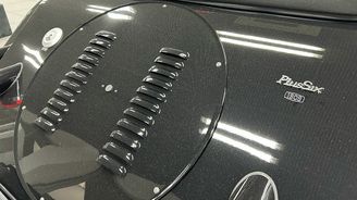 Vozy Caterham a Morgan v ČR Vozy Caterham a Morgan v ČR