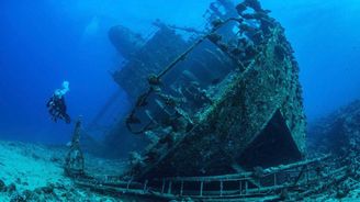 Co si vzalo moře: Tajemství 8 lodních vraků, které stojí za to prozkoumat