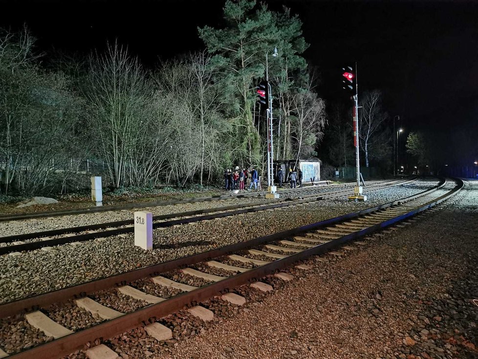 Při požáru ve Vraném u Prahy uhořel 29. listopadu člověk.