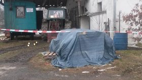 Tělo hlídače (†48) s rozbitou hlavou našel zaměstnanec statku na Táborsku. Lékař potvrdil, že nešťastníka někdo zavraždil.