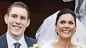 Novomanžel John McAreavey našel svoji ženu Michael Harte uškrcenou v hotelovém pokoji