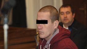 Jiří N. u soudu kvůli vraždě teprve dvouleté Nikolky.