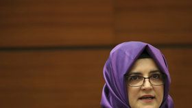 Hatice Cengizová, snoubenka zavražděného novináře Chášukdžího.