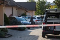 Násilná smrt rodiny ve Valašském Meziříčí: Dvě vraždy a sebevražda?