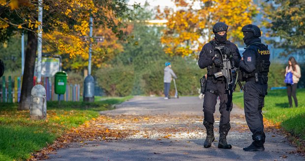 Policie pátrala po dítěti v ohrožení, chlapce našla v autobuse