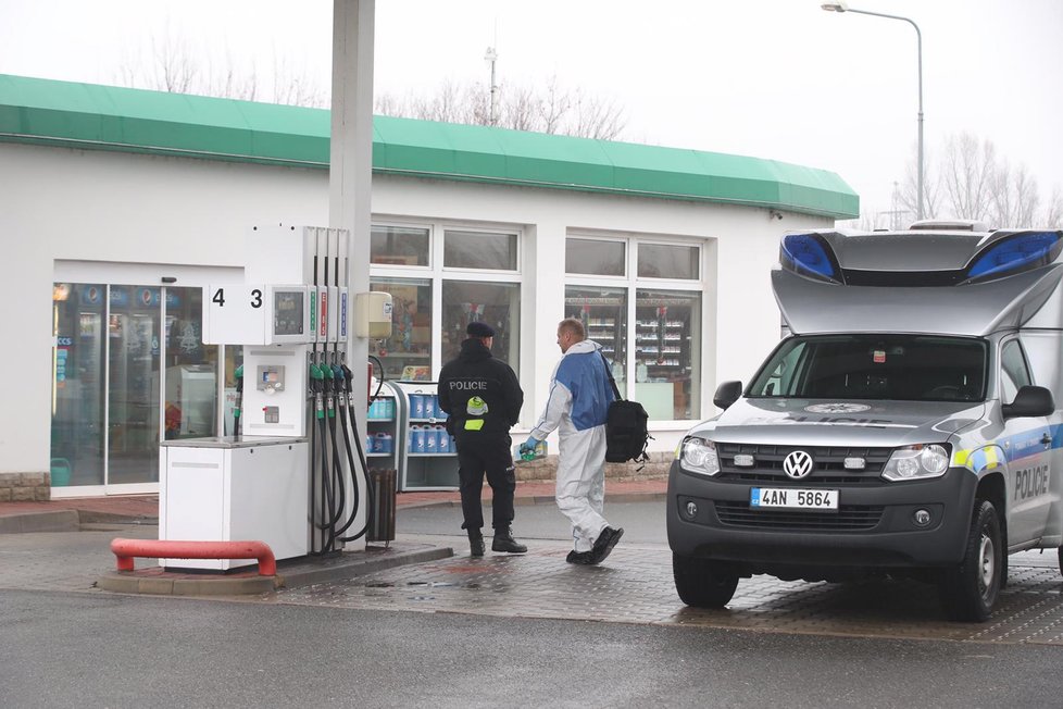 V Nelahozevsi při přepadení zastřelili obsluhu