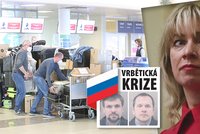 Rusové z pražské ambasády letí domů. První speciál přistane v sobotu, pryč musí 63 lidí