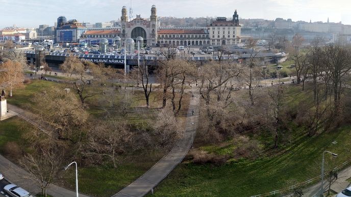 Vrchlického sady v Praze.