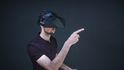 VRgineers se soustředí na vývoj řešení pro propojenou realitu, které využívá kamer s vysokým rozlišením a umožňuje propojit realitu s virtuálním světem. VRgineers se soustředí na vývoj řešení pro propojenou realitu, které využívá kamer s vysokým rozlišením a umožňuje propojit realitu s virtuálním světem.