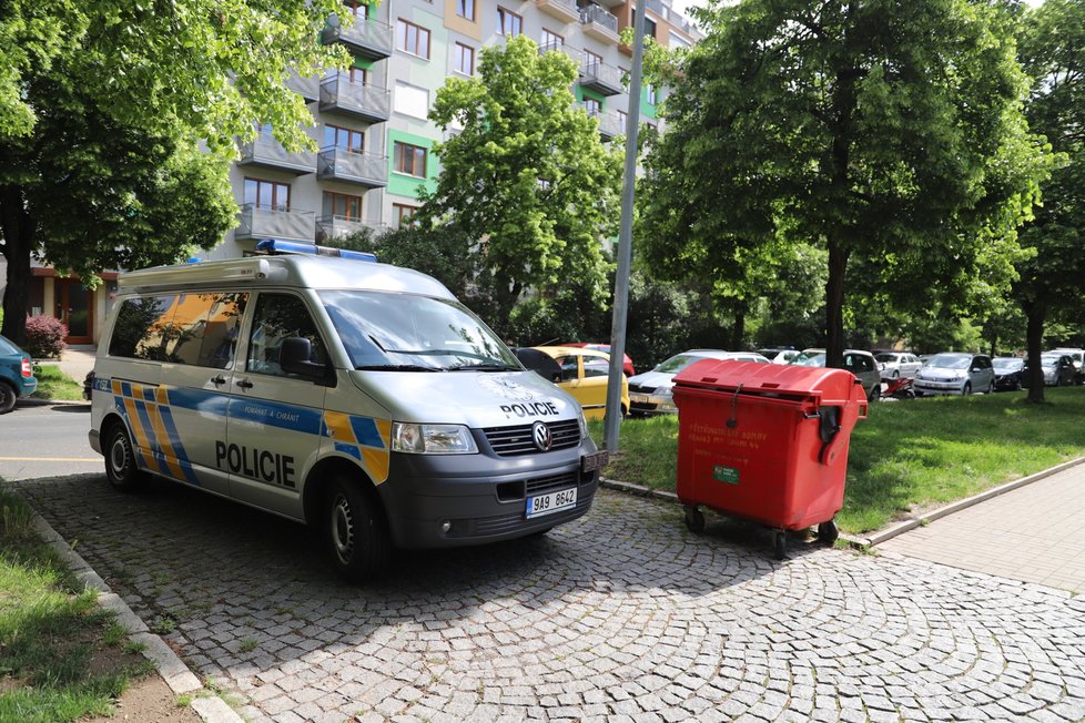 K tragédii došlo v neděli 24. května na pražském Jarově, zemřelo tam malé miminko.