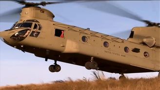 Vojsko žádá ikonické vrtulníky Chinook. Nahradily by ruské stroje řady Mi