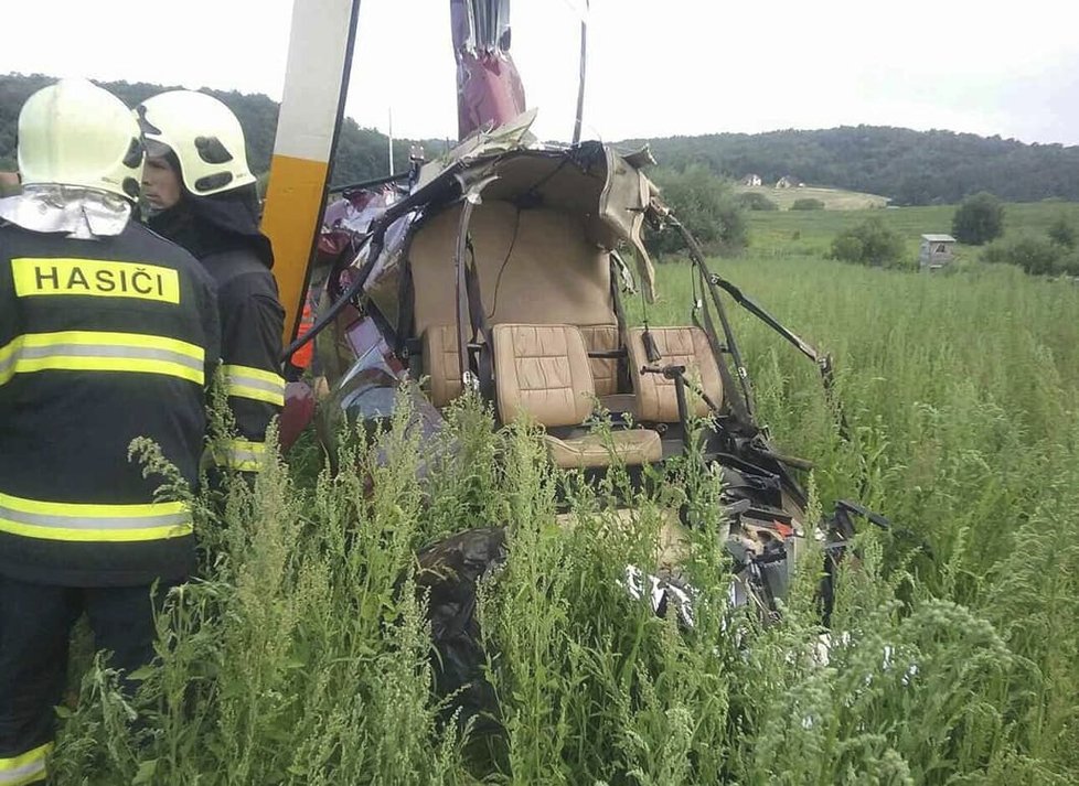 Zemřel král autobusů: Marián (†63) se s vrtulníkem zamotal do drátů. Pád natočily děti na video