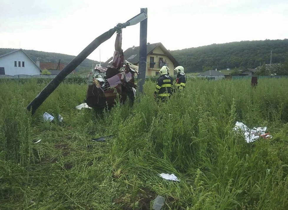 Zemřel král autobusů: Marián (†63) se s vrtulníkem zamotal do drátů. Pád natočily děti na video