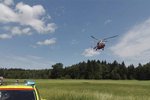 Záchranářský vrtulník se z lomu na Domažlicku vracel prázdný, motorkář pád nepřežil. (Ilustrační foto)