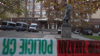 Policie evakuovala VŠE, ČVUT a Národní technickou knihovnu kvůli ohlášeným výbušninám