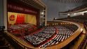 Všečínské shromáždění lidových zástupců (parlament) bude rovněž vybírat nového premiéra. Má jím být dvojka ve straně a dosavadní vicepremiér Li Kche-čchiang, jenž vystřídá dosavadního ministerského předsedu Wen Ťia-paa. Si Ťin-pching a Li Kche-čchiang jsou označováni za zastánce opatrných reforem.