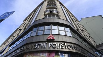 Odmítněte monopol Pojišťovny VZP, nabádají poslance Schillerová, Hamáček a Vojtěch