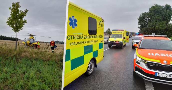 Při vážné dopravní nehodě na Hradecku zemřela žena