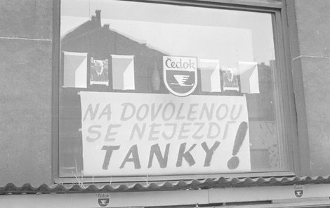 Jak Češi bojovali humorem proti okupaci v srpnu 1968