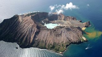 NASA: U Jemenu vzniká nový vulkanický ostrov