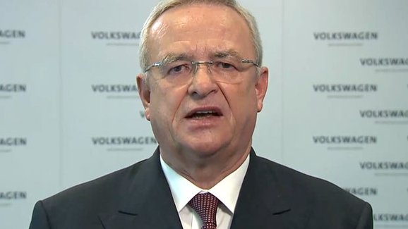 Video: Šéf Volkswagenu se omlouvá za kauzu Dieselgate