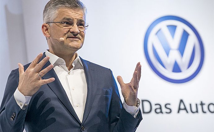 Šéf amerického zastoupení Volkswagenu stane před komisí kvůli Dieselgate