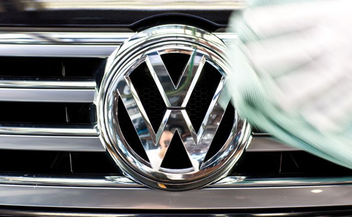 VW: Beztrestnost zaměstnancům, kteří se podíleli na manipulaci s emisemi, do konce listopadu